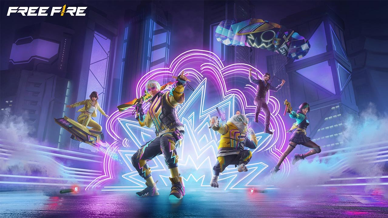 A imagem mostra personagens do Free Fire reunidos em uma cidade futurista iluminada por luzes em neon, acompanhados de um pet e efeitos visuais vibrantes. O cenário transmite ação e dinamismo, destacando o estilo moderno do jogo e a diversidade de personagens durante uma batalha urbana.